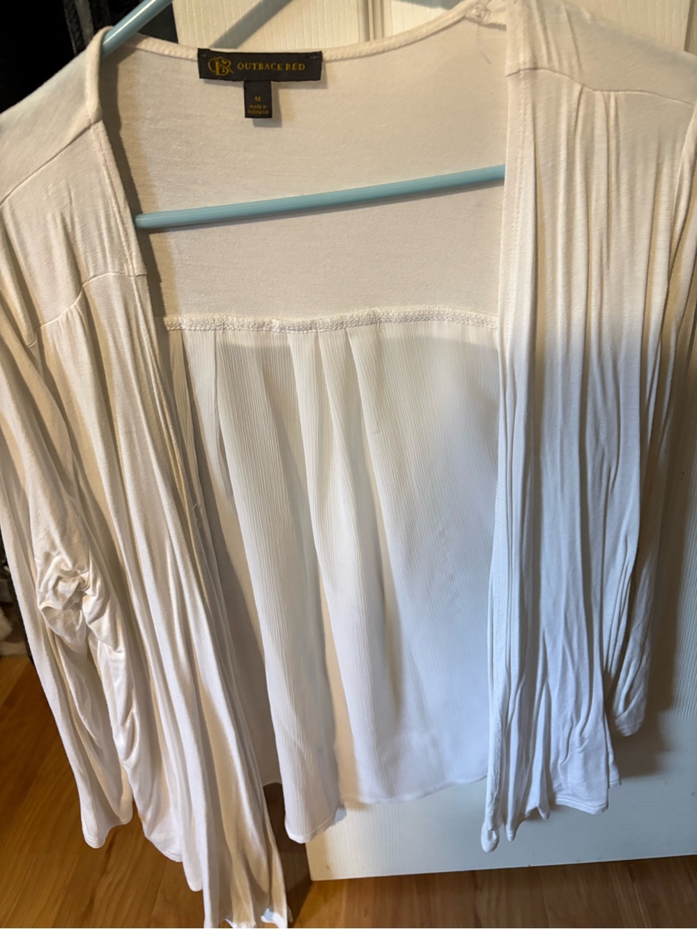 Outback Red Women's White Open-Front Draped Robe